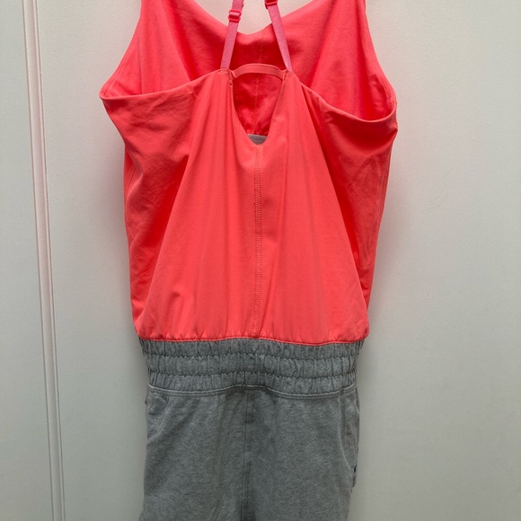 Ivviva one piece shorts & top sports set - Picture 2 of 2